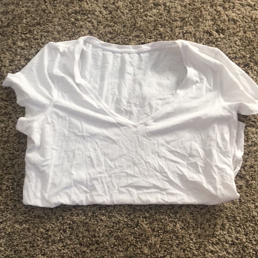 Lululemon v neck